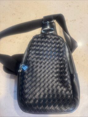 Moda Luxe Black Woven Leather Belt Bag